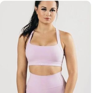 Alphalete Athletics NWT Pulse Balance Sports Bra lavender - medium